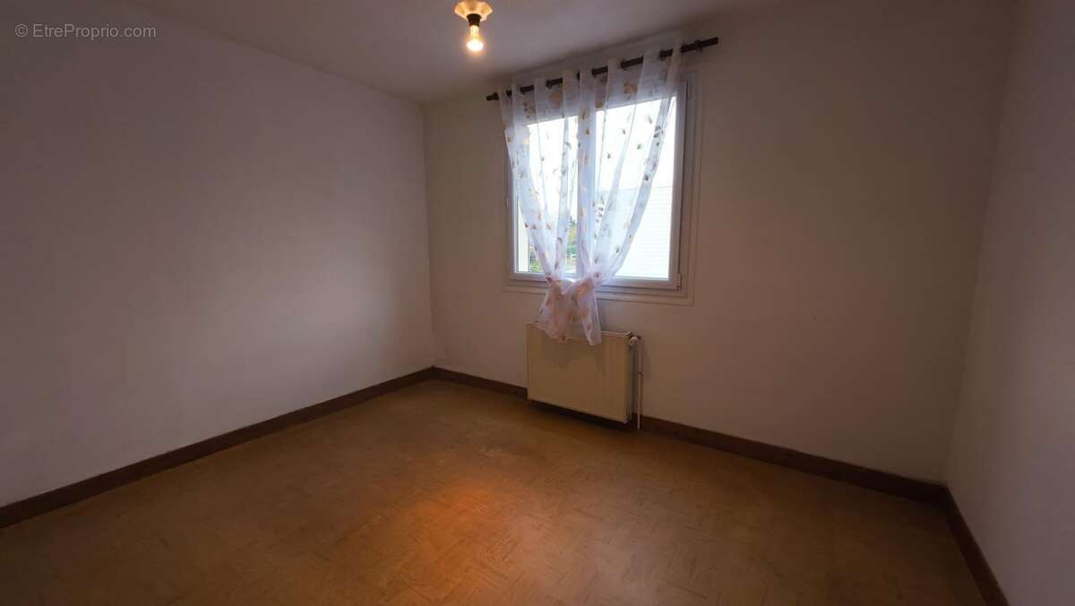 Maison à THIL-MANNEVILLE