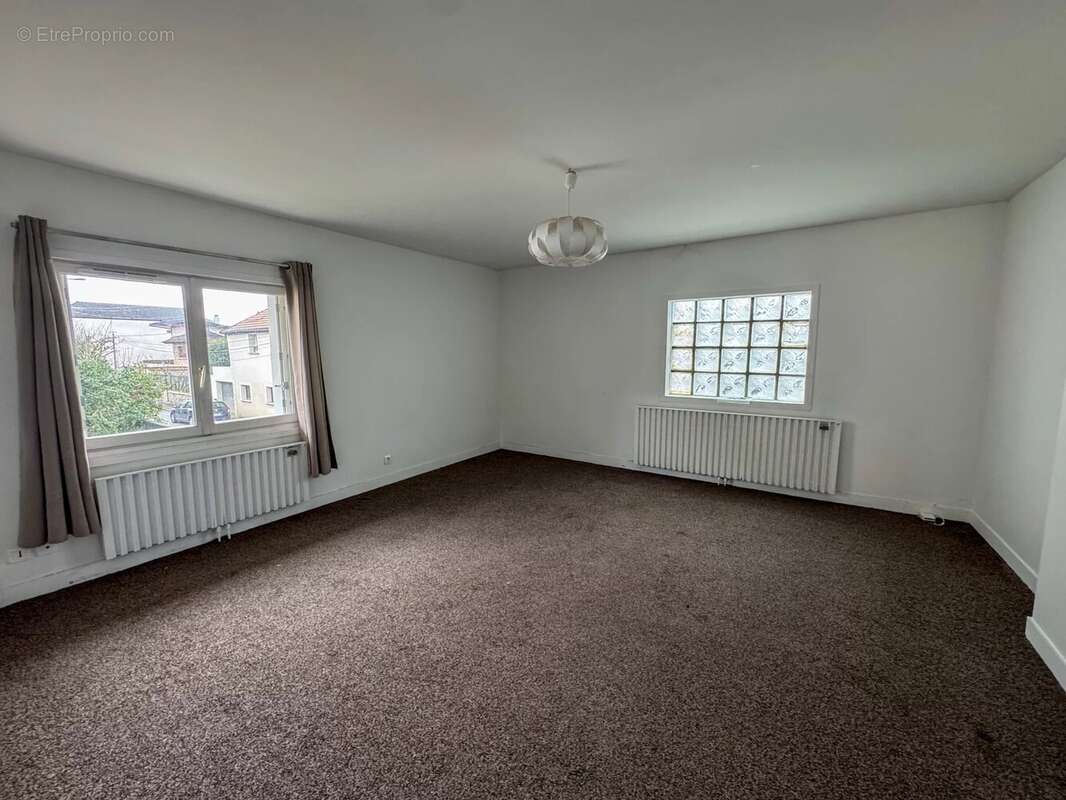 Maison à CLICHY-SOUS-BOIS