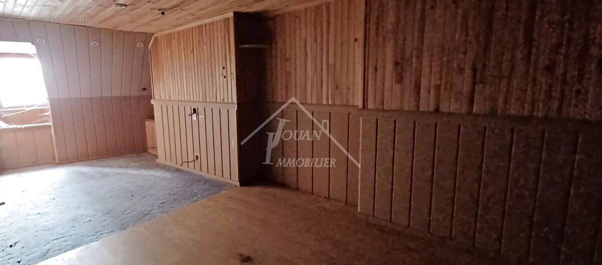 Appartement à BOURBON-L'ARCHAMBAULT