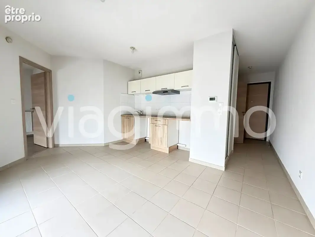 Appartement à LEXY