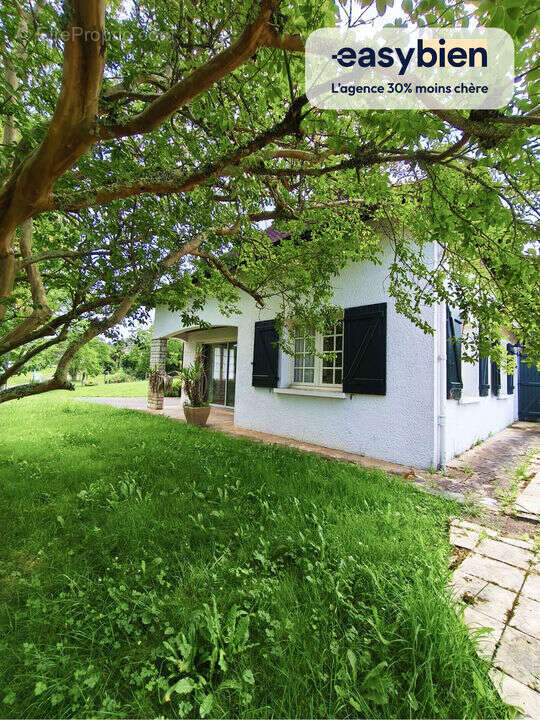 Maison à LASSEUBE
