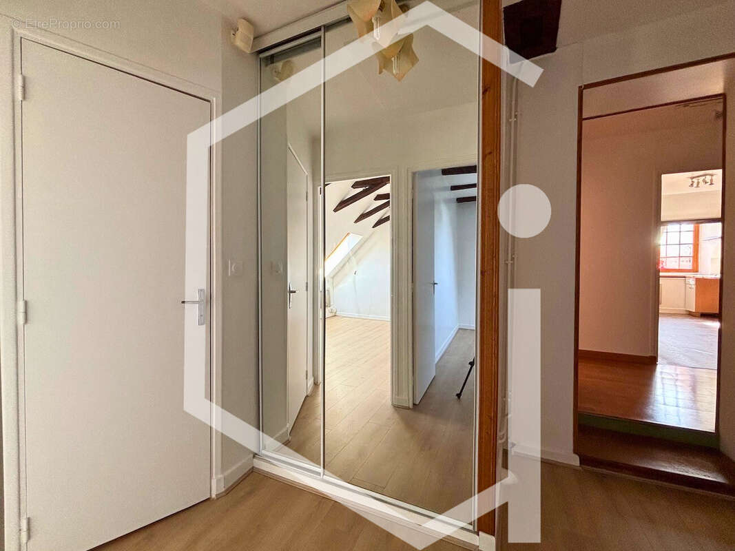 Appartement à COSNE-COURS-SUR-LOIRE