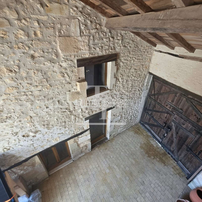 Maison à CHANCELADE