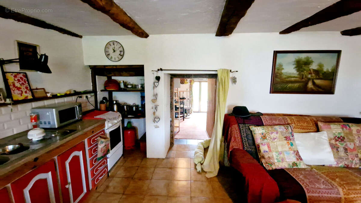 Maison à MENEAC