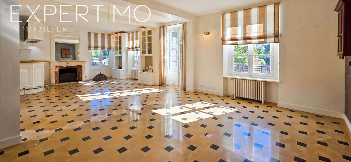 Maison à FORGES-LES-BAINS