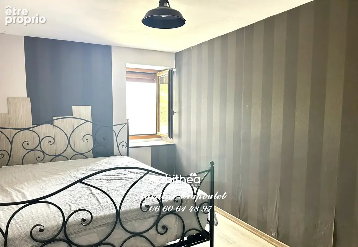 Proche de Barbezieux - Maison en pierre rénovée, 157 m2. - photo 5