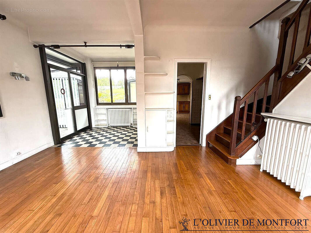 Maison à MONTFORT-L'AMAURY