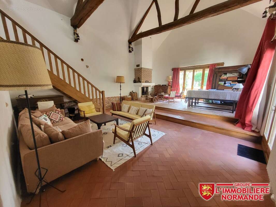 Maison à LIMETZ-VILLEZ