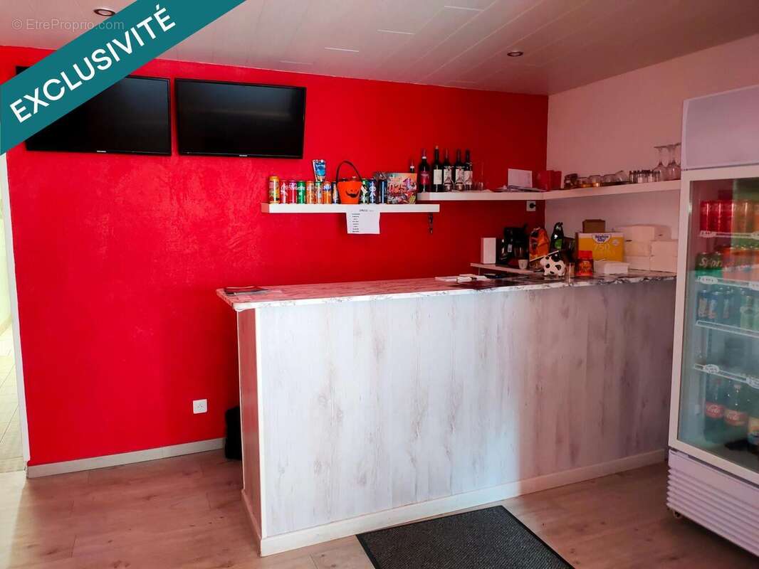 Photo 2 - Commerce à LEVIER