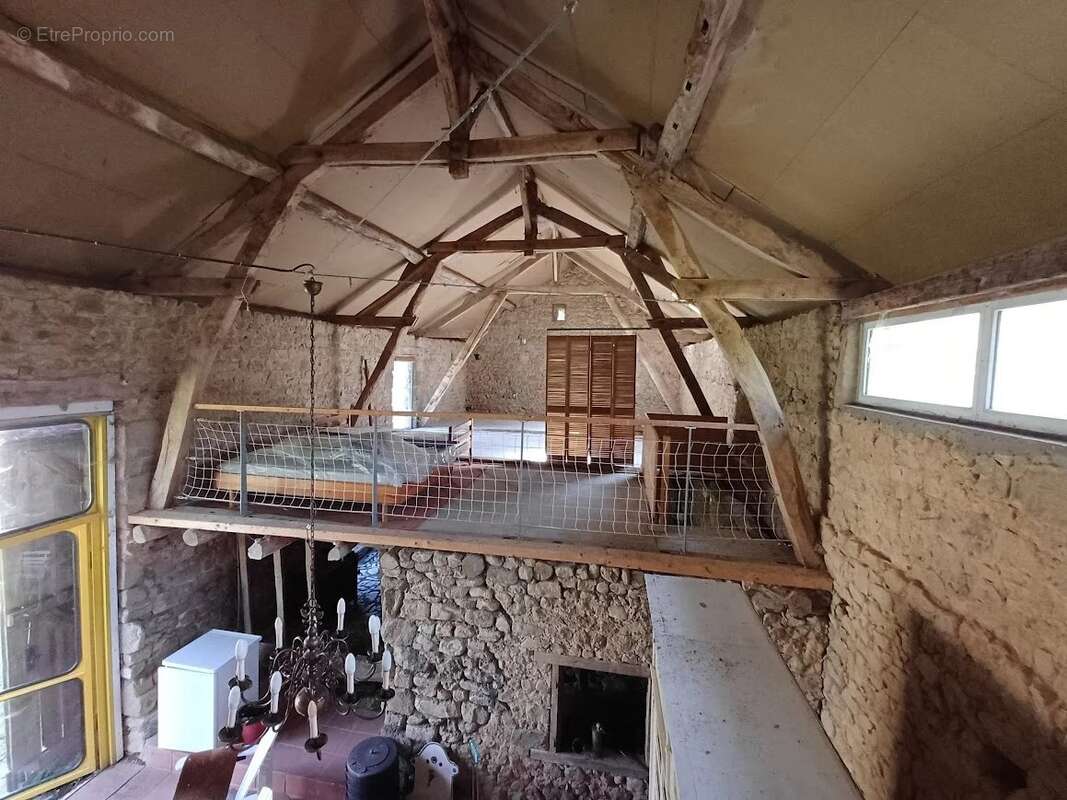 Maison à CHENERAILLES