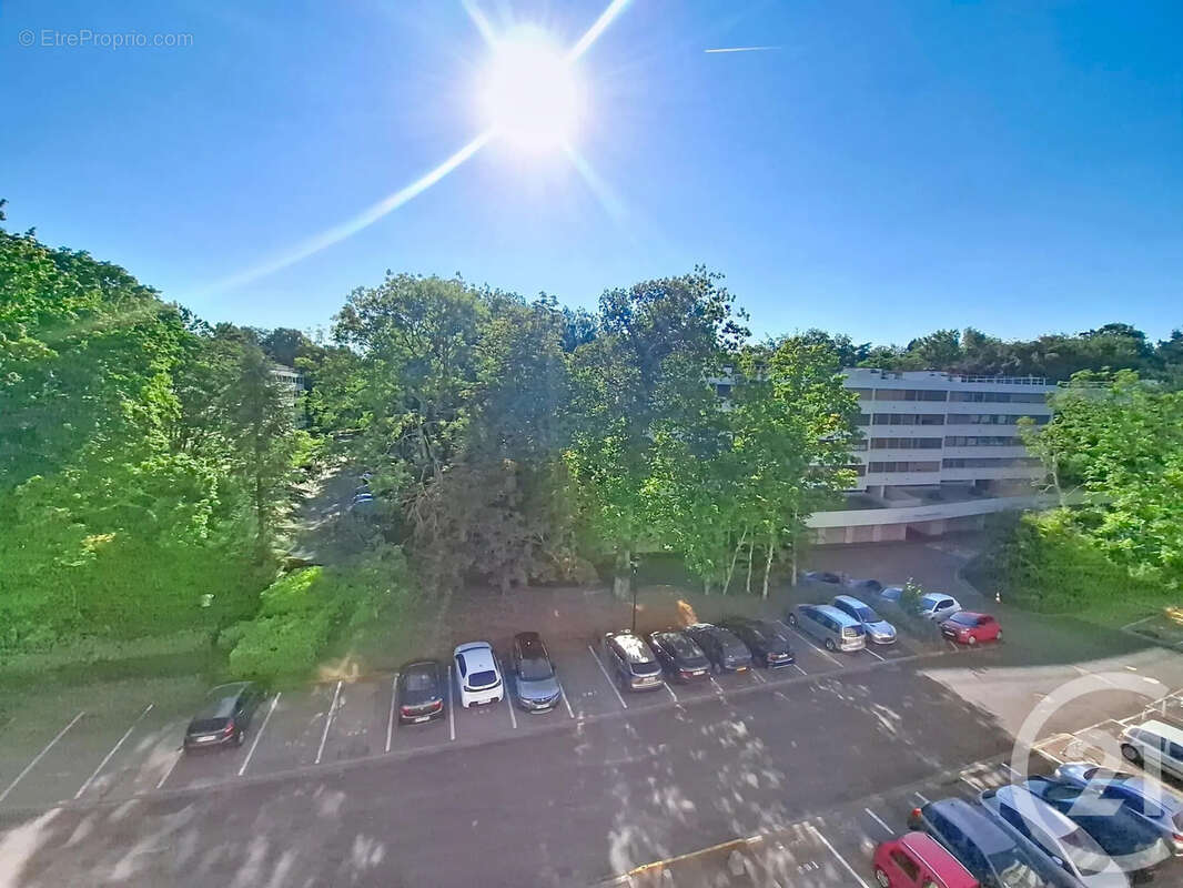 Appartement 43 m² à Vaux-Le-Penil  - photo 5