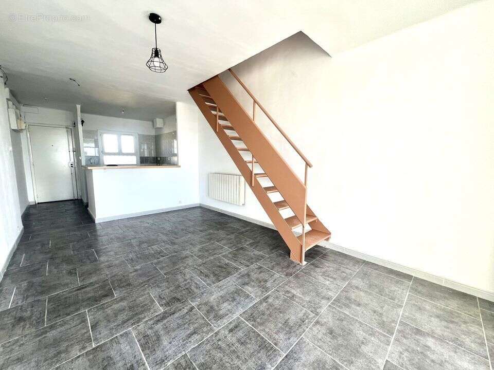 séjour beau soleil clairimmo t4 - Appartement à MARSEILLE-4E