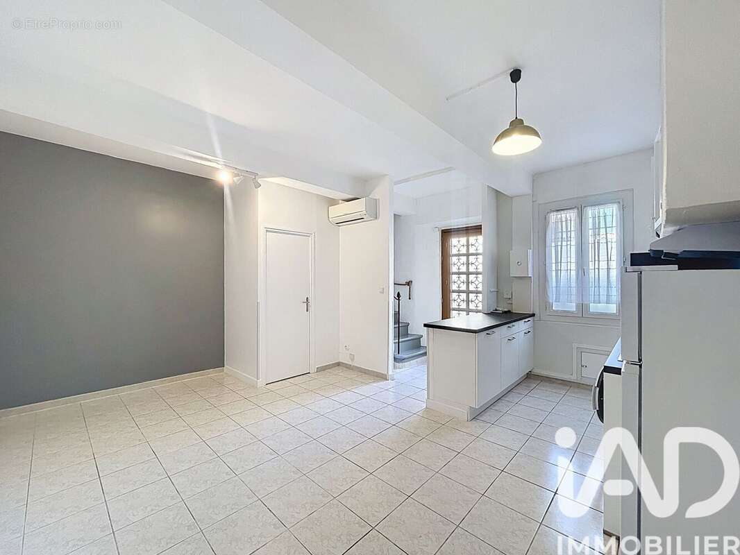 Photo 3 - Maison à SAINT-LAURENT-DE-LA-SALANQUE