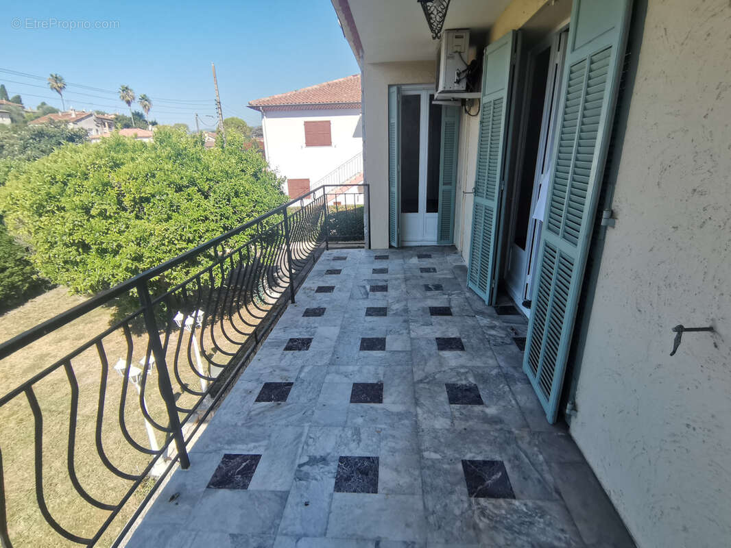 Maison à CAGNES-SUR-MER