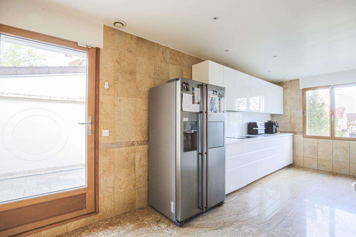 Maison à RUEIL-MALMAISON