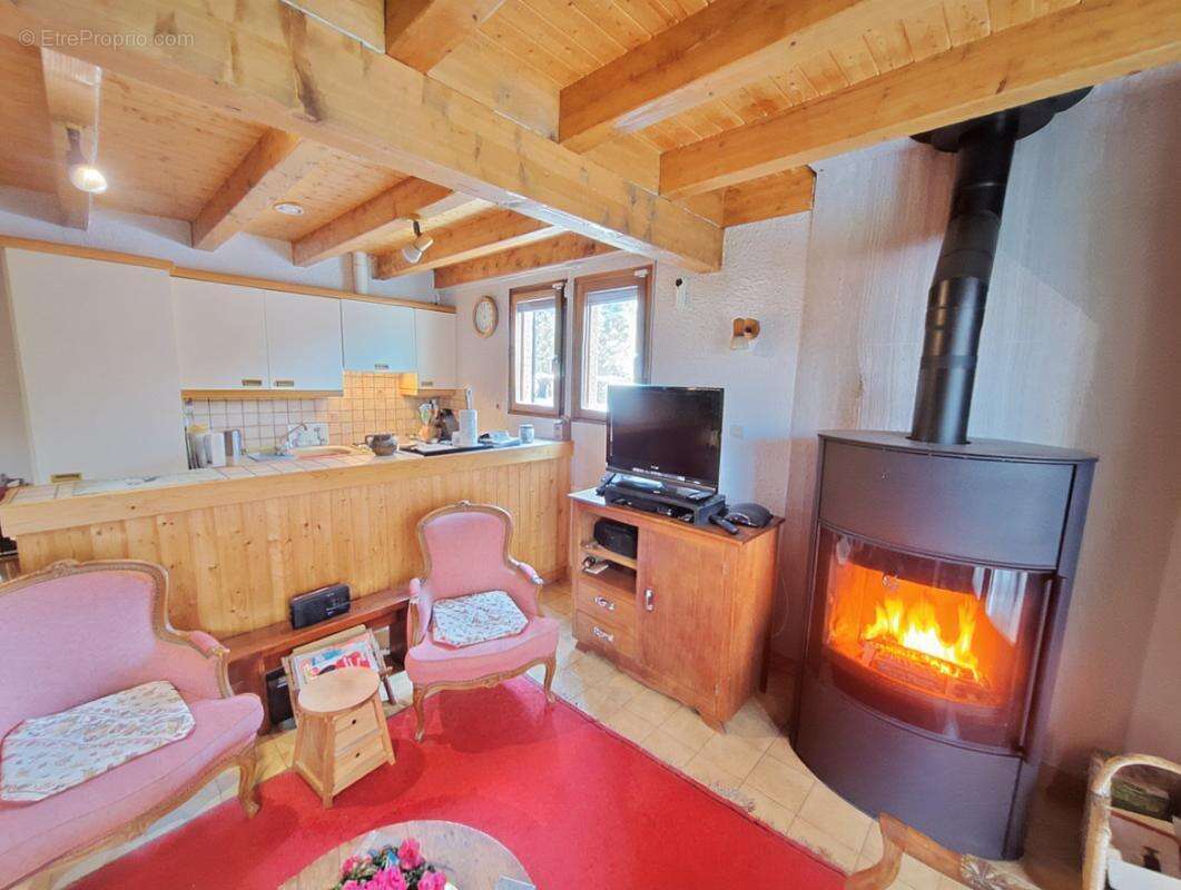 Maison à LE CHAMBON-SUR-LIGNON