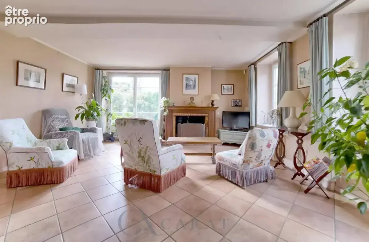 Photo Maison à Gambais au prix de 420 000€