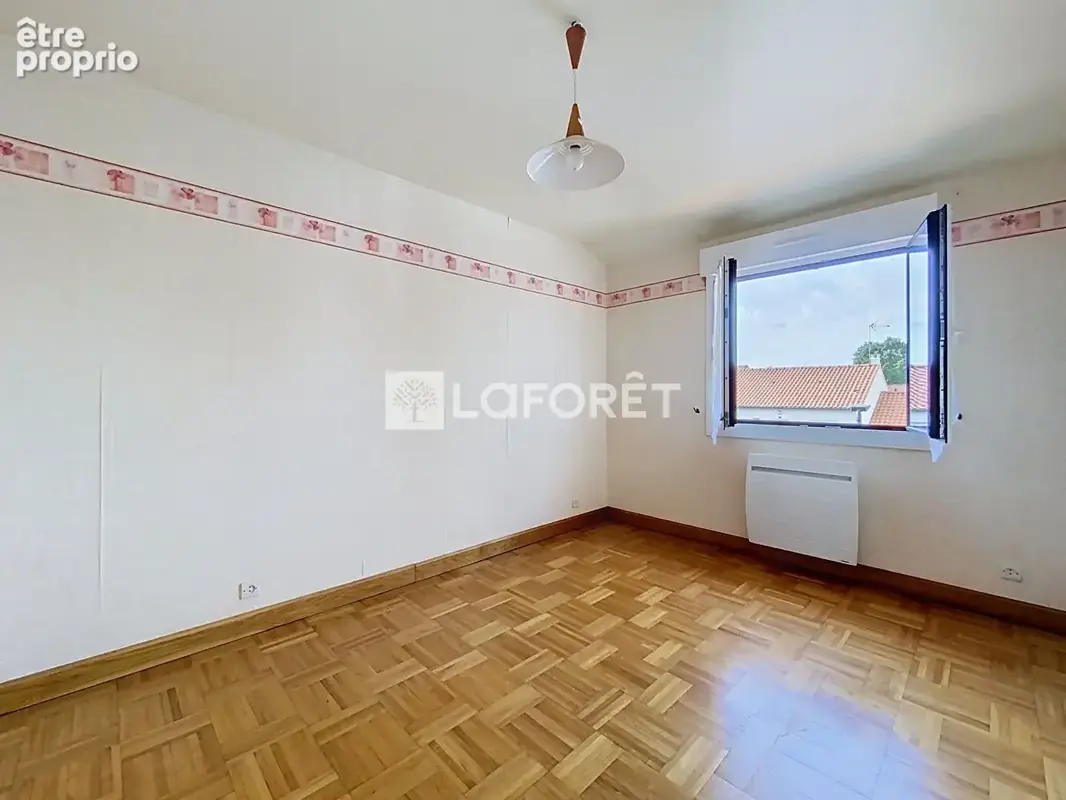 Maison Cholet 5 pièce(s) 113 m2 - photo 8