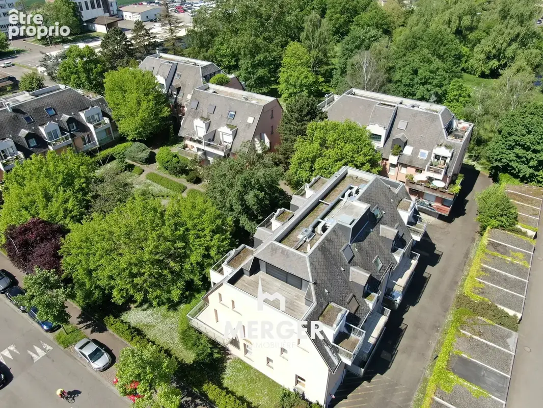 Superbe attique climatise,  65 m² de terrasses - photo 16