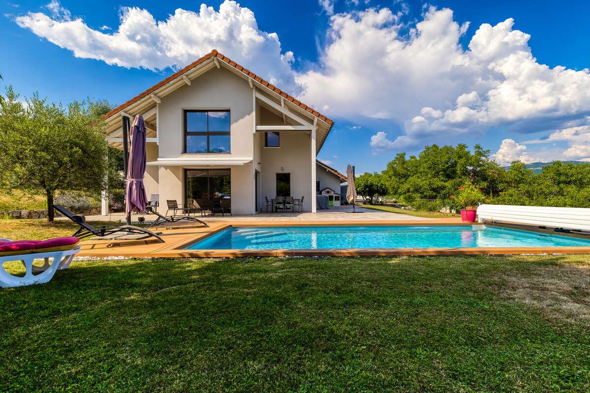 Maison à CHINDRIEUX