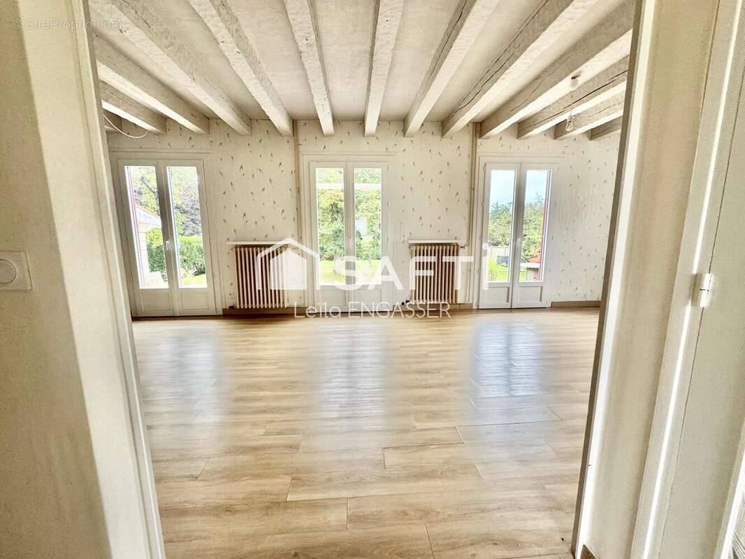 Photo 2 - Maison à CHERISY