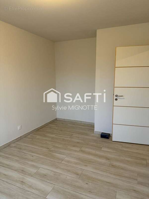 Photo 2 - Maison à LA LAIGNE