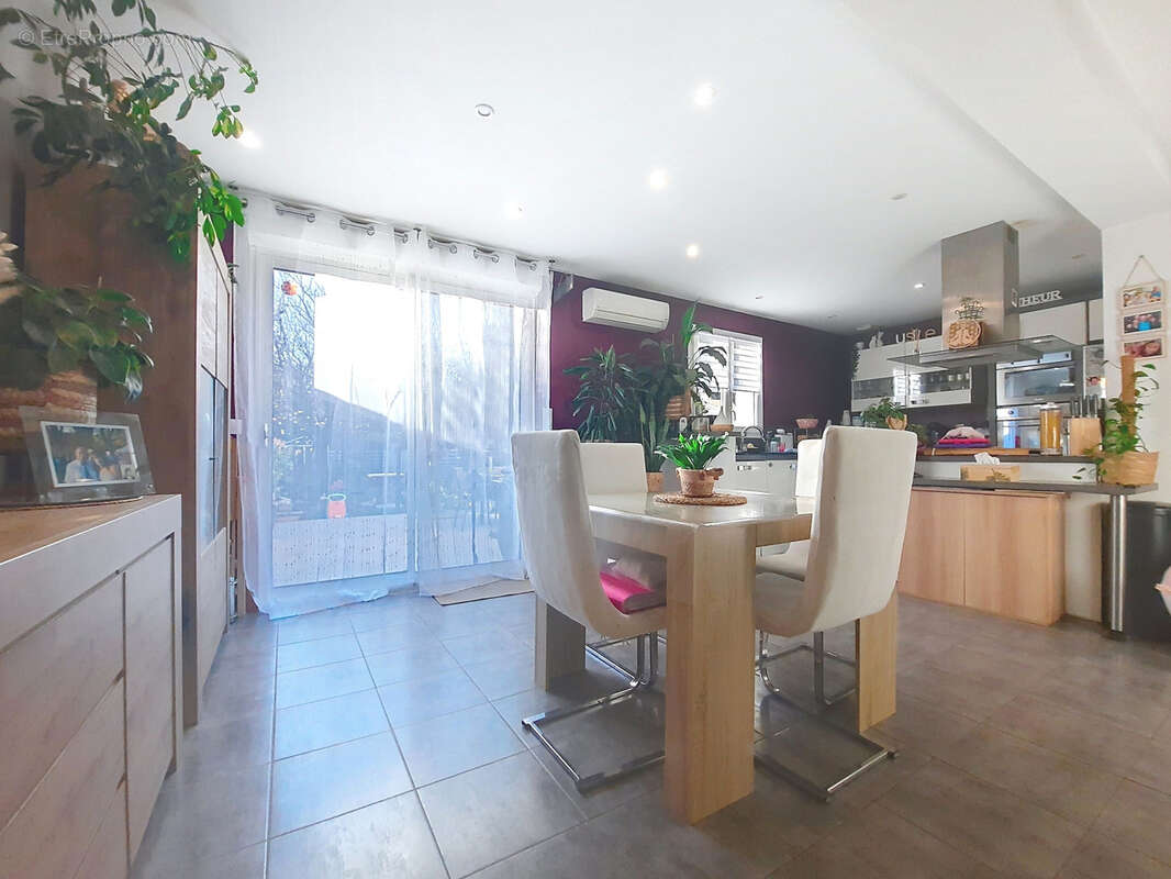 Appartement à MIONS