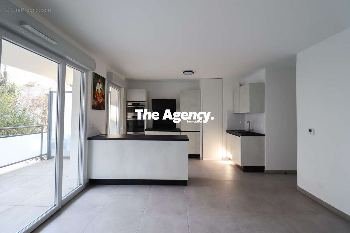 Appartement à MARSEILLE-9E