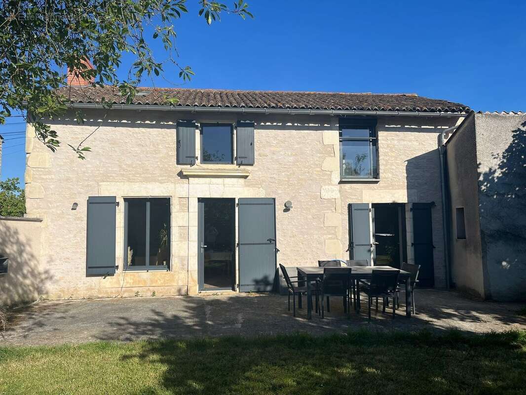 Maison 100 m² à Le Rochereau  - photo 80