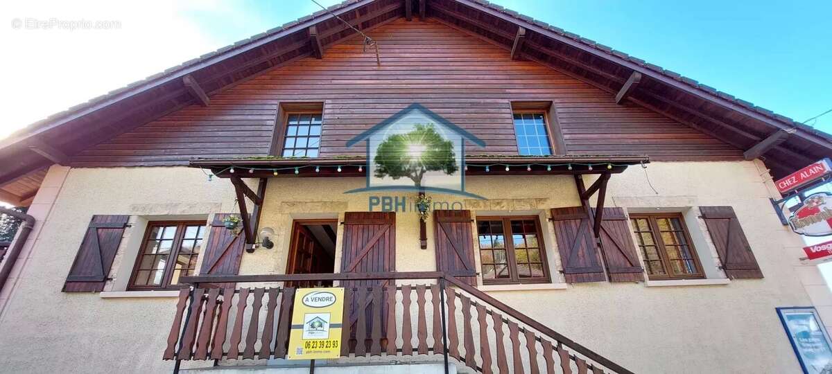 Maison à FRESSE-SUR-MOSELLE