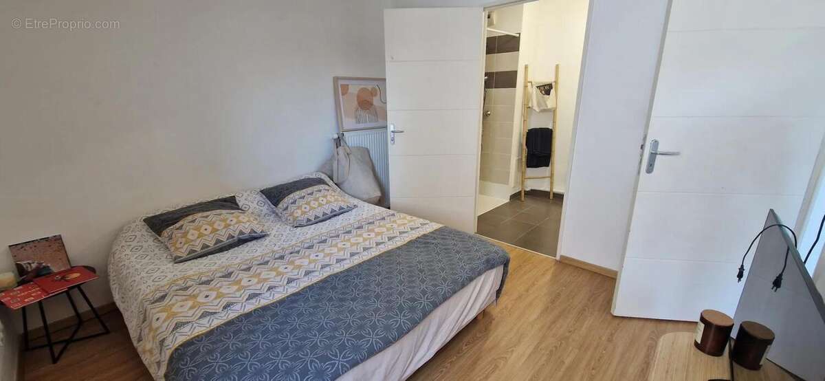 Appartement à DECINES-CHARPIEU