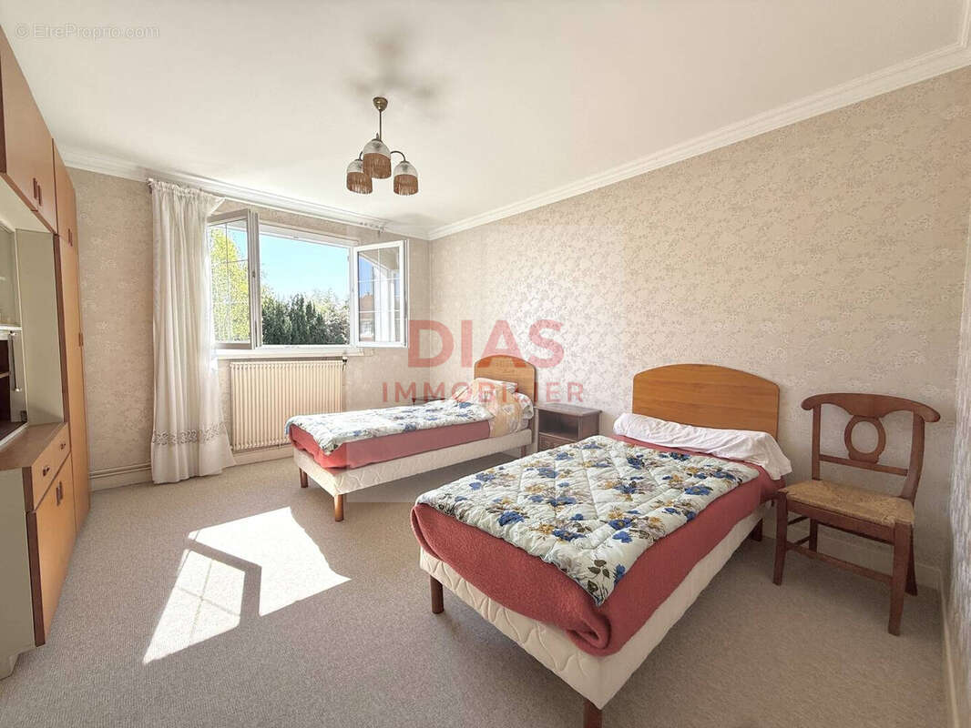 Maison à PONTAULT-COMBAULT