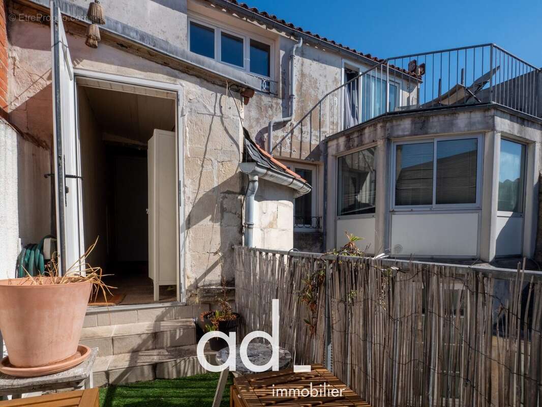 Appartement 69 m² à La Rochelle  - photo 8