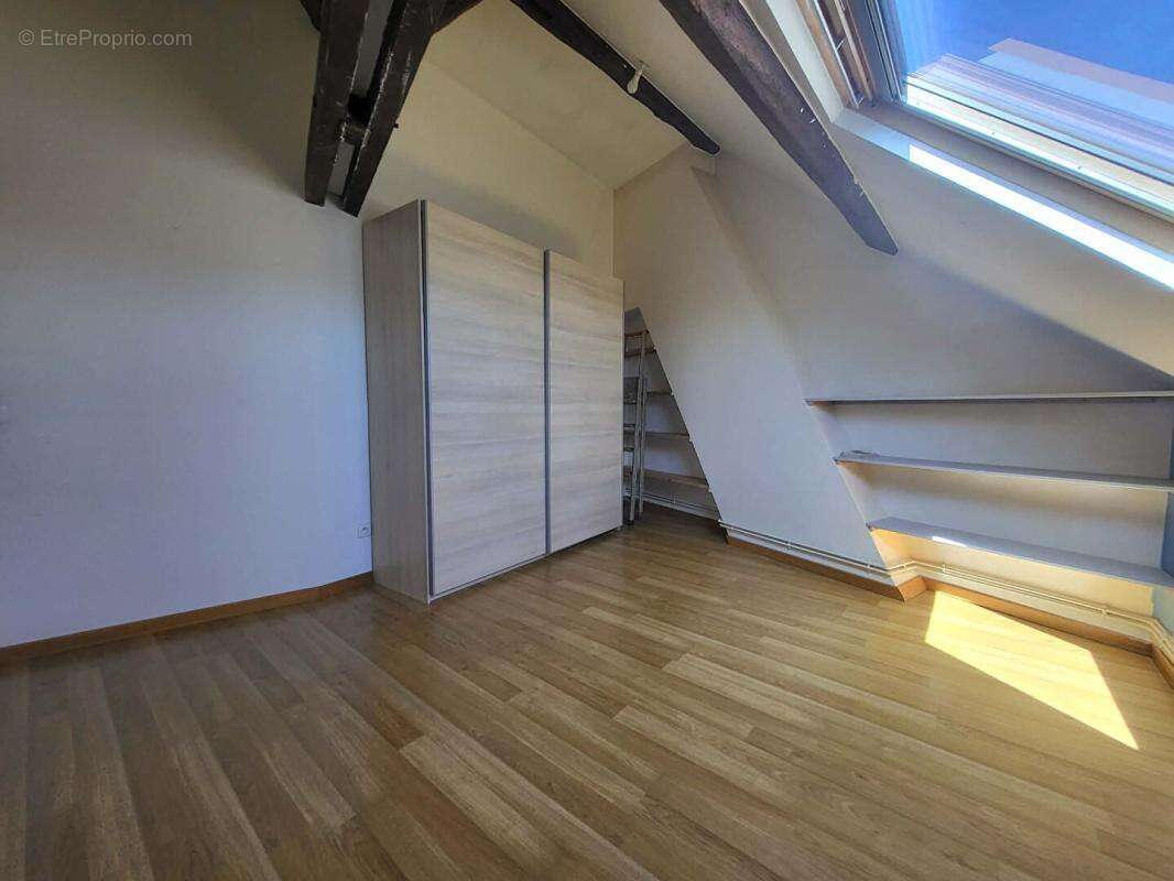Appartement à PITHIVIERS