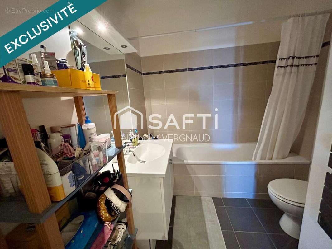 Photo 9 - Appartement à VILLENEUVE-LE-ROI