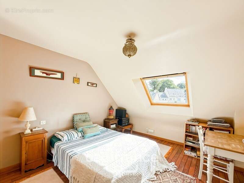 Maison à NOYAL-PONTIVY