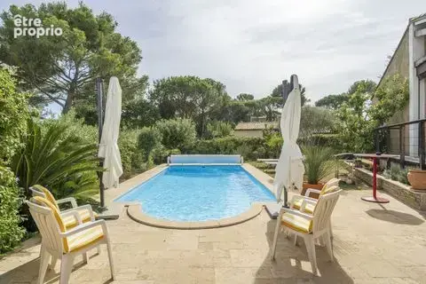 Maison à LA CROIX-VALMER