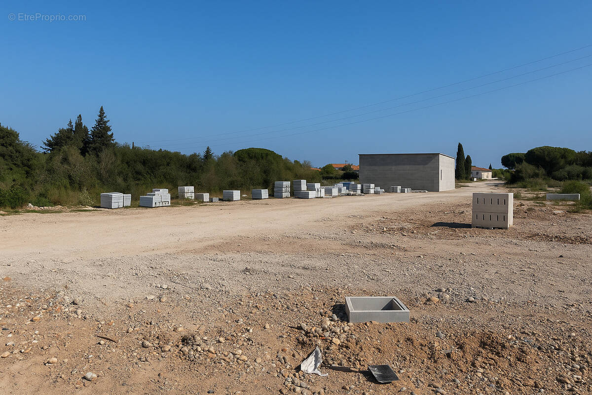 Terrain à FOS-SUR-MER