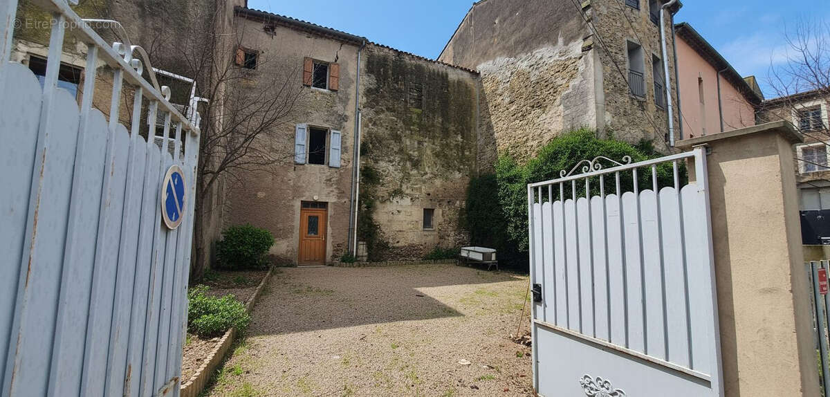 Maison à PEZENAS