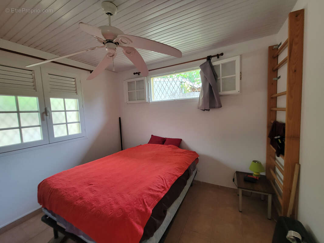 Maison à LES TROIS-ILETS