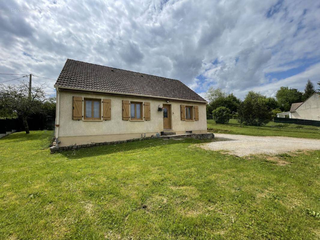 Maison à LIZY-SUR-OURCQ