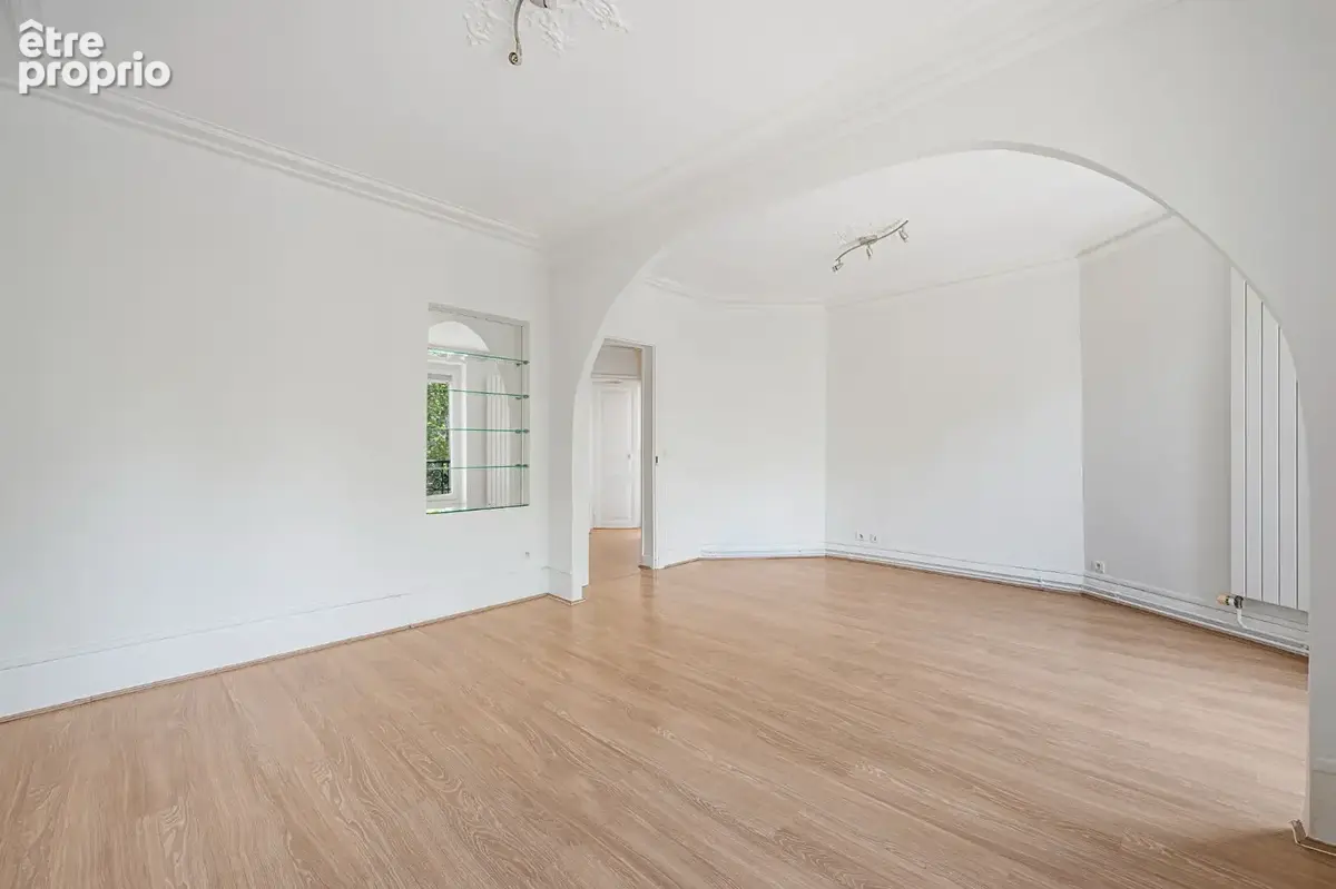 Appartement - 1/2 pièces - Mairie - photo 9
