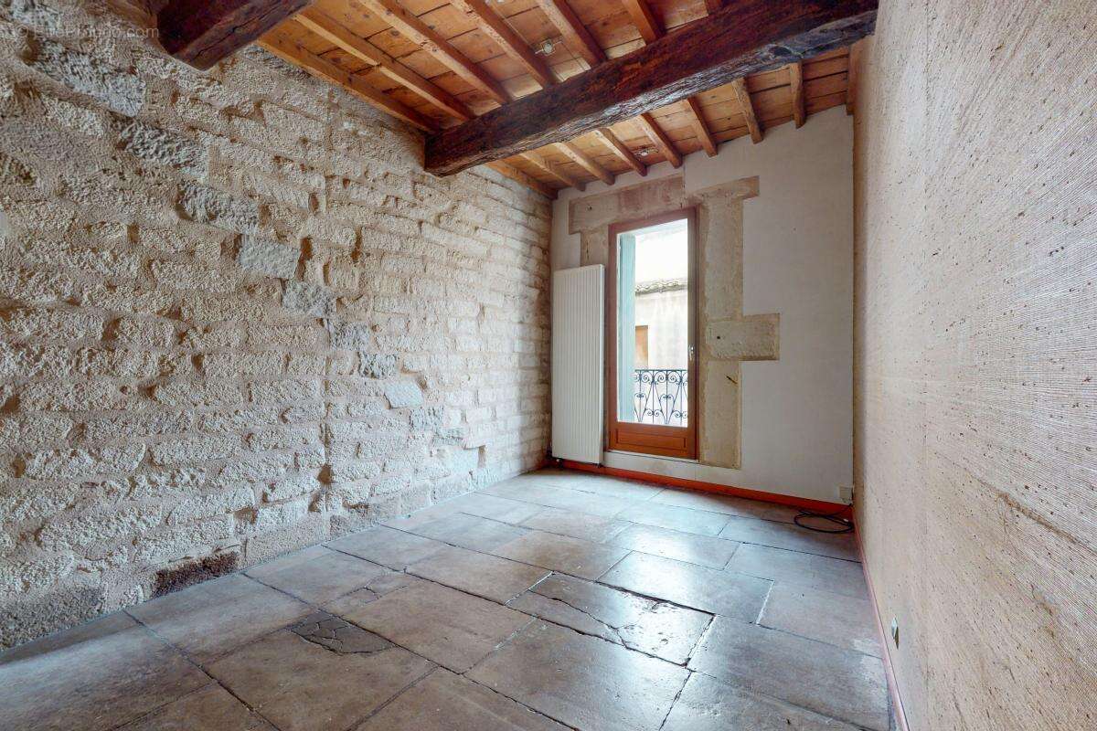 Maison à SAINT-JEAN-DE-VEDAS