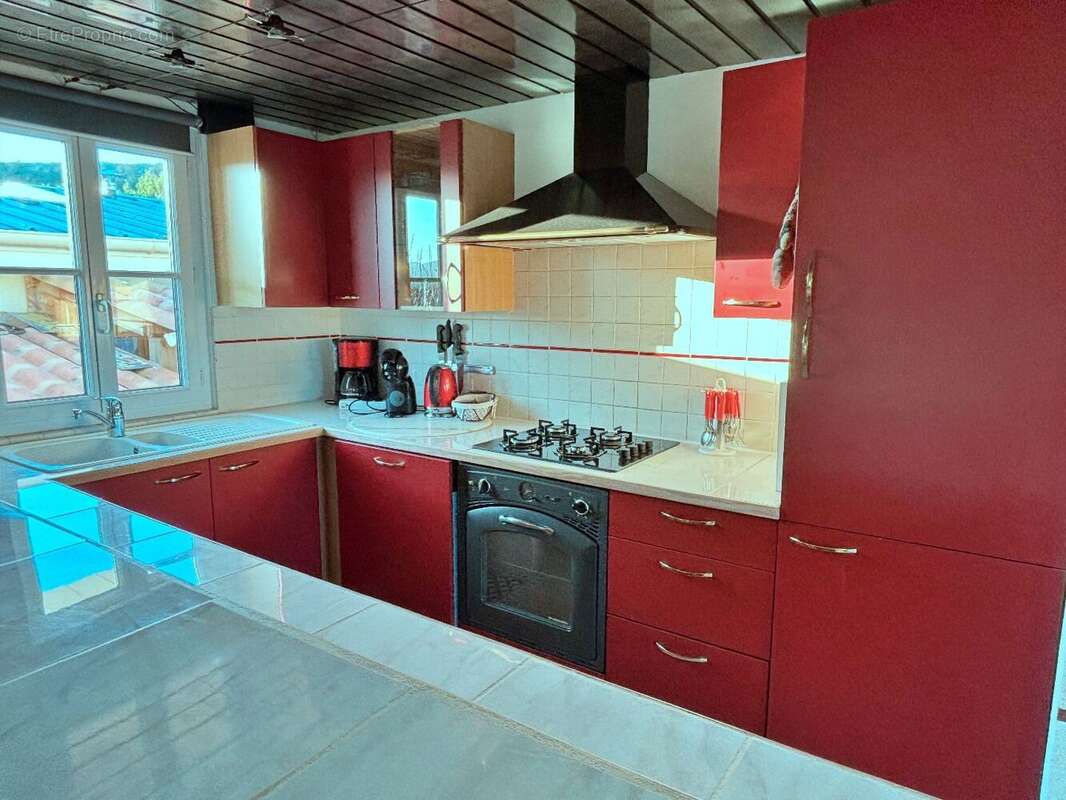 Maison à ROQUEBRUNE-SUR-ARGENS