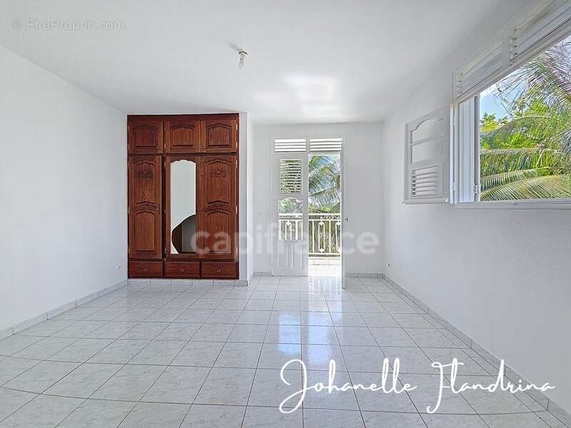 Maison à SAINTE-ANNE