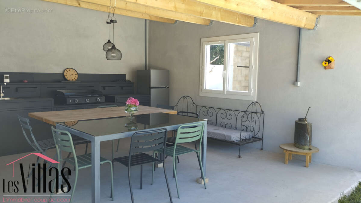 Villa 4 faces de plain-pied avec piscine - photo 19