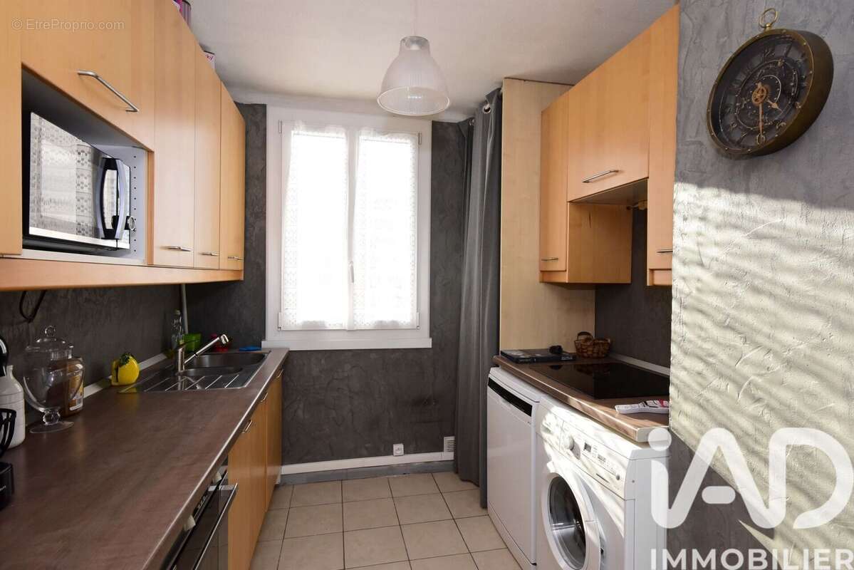 Photo 3 - Appartement à VENISSIEUX