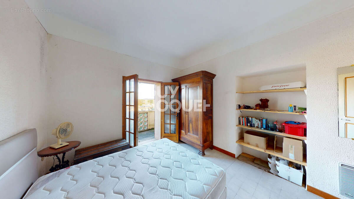 EXCLUSIVITÉ ? TRESQUES : Maison en pierre pleine de charme avec piscine et vue dégagée (Réf. 3801) - photo 4