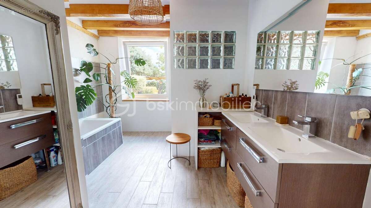 Longere renovee - photo 6