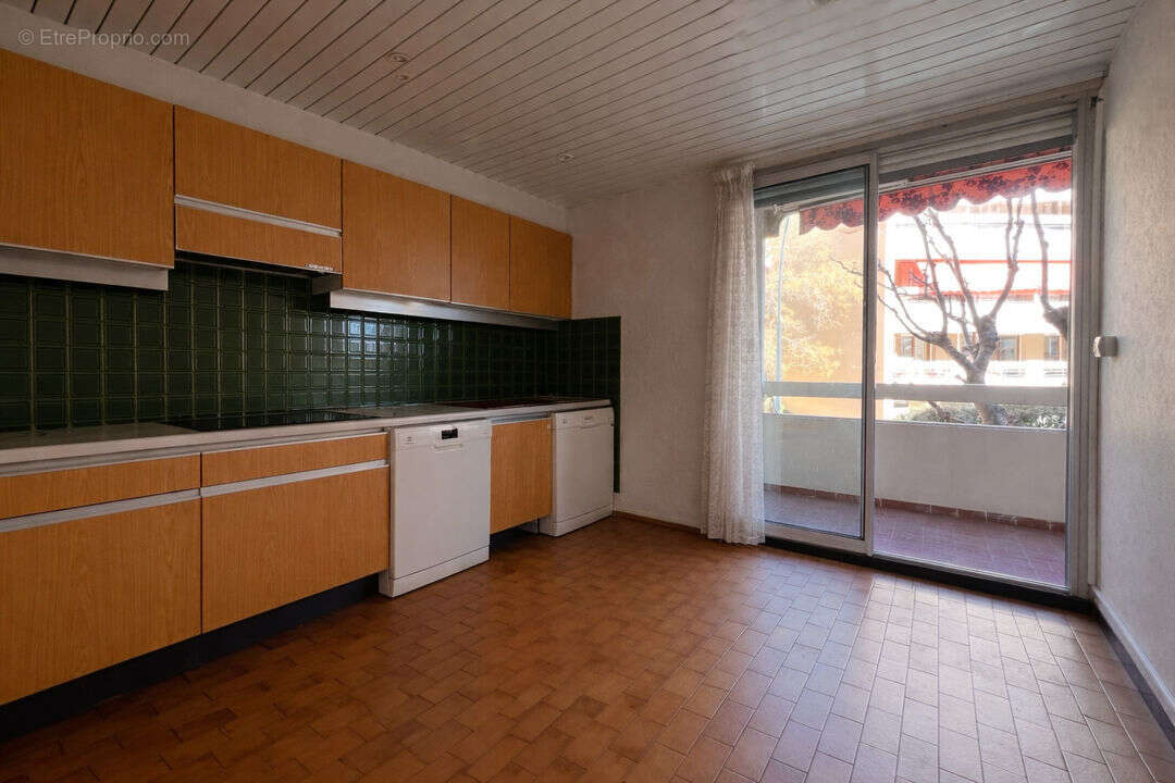 Appartement 83 m² à Marseille-4e  - photo 41